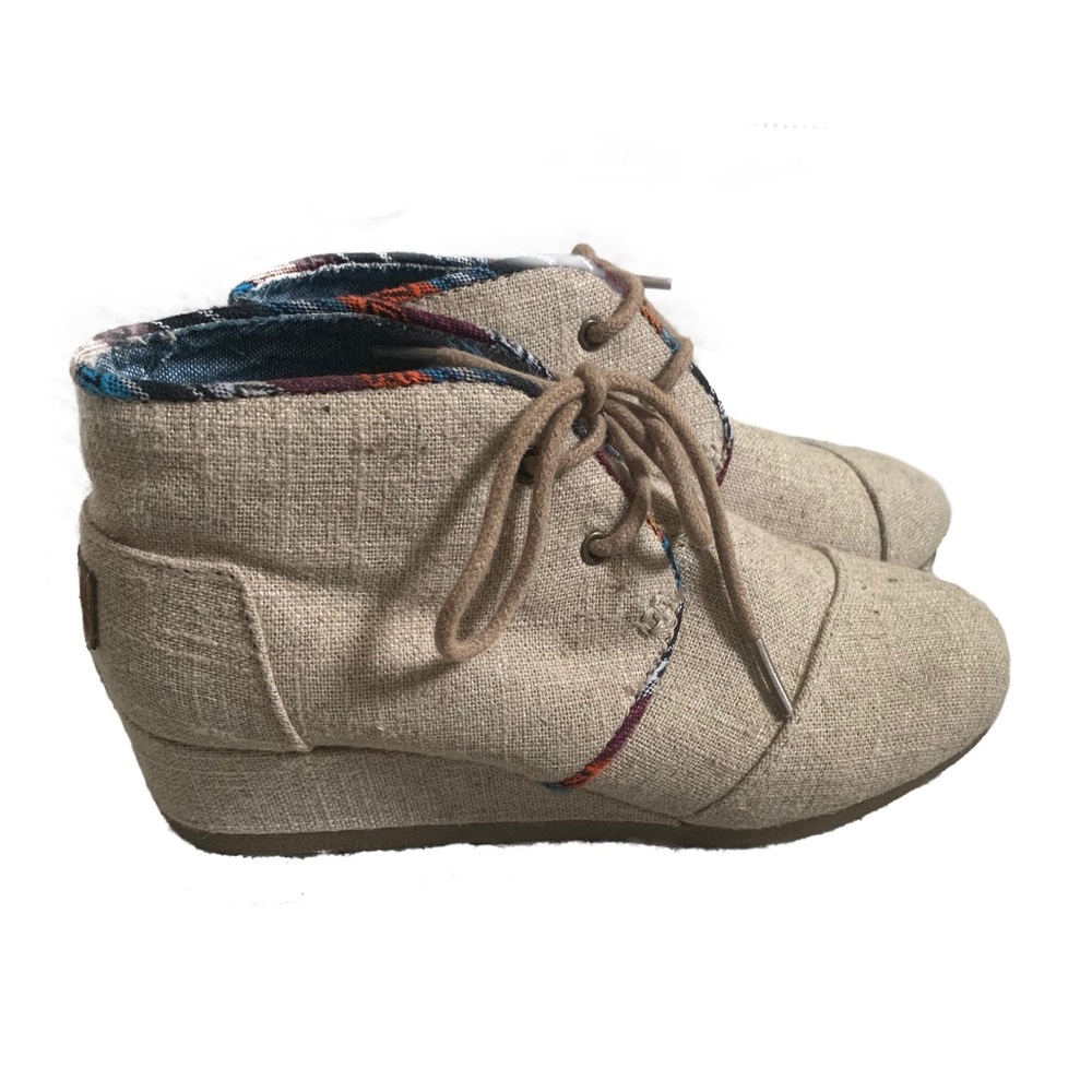 TOMS WEDGES